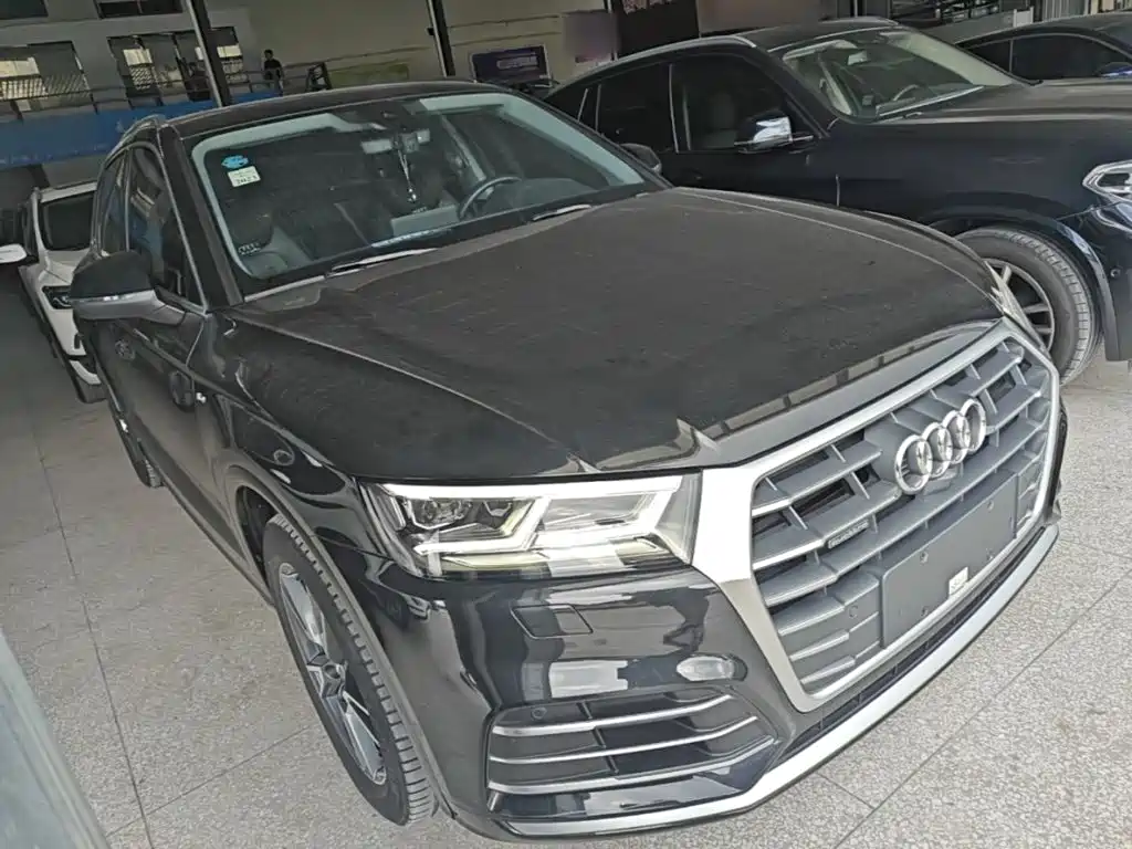Audi Q5L 2021