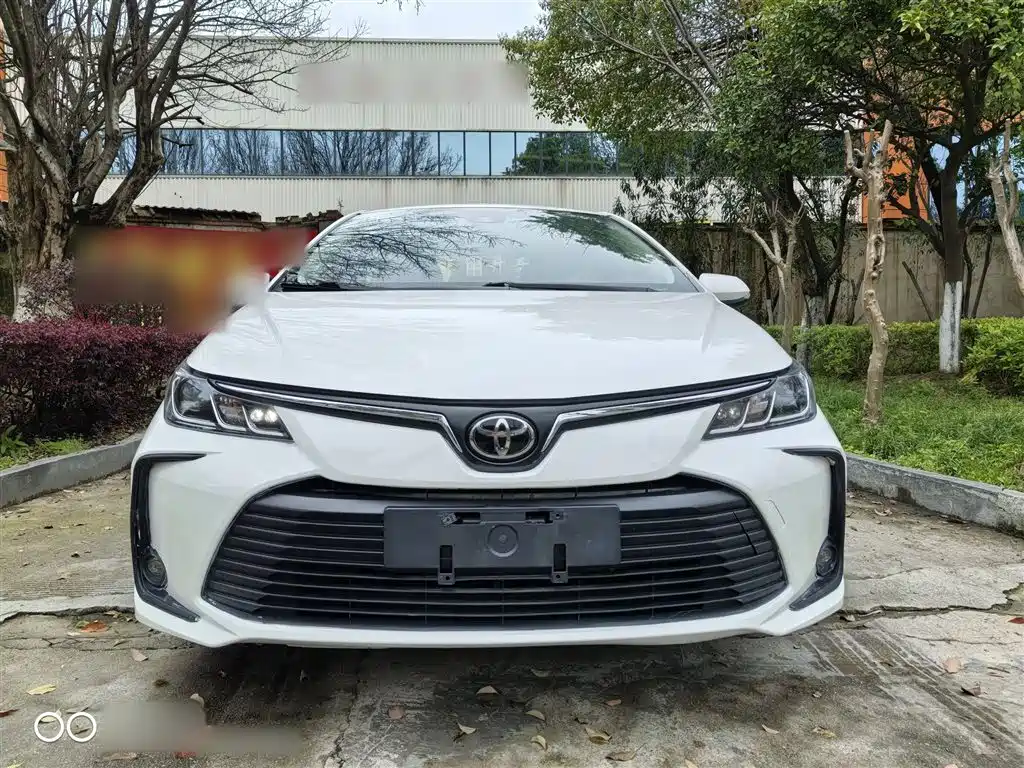 Toyota Corolla 2023 — фото 19