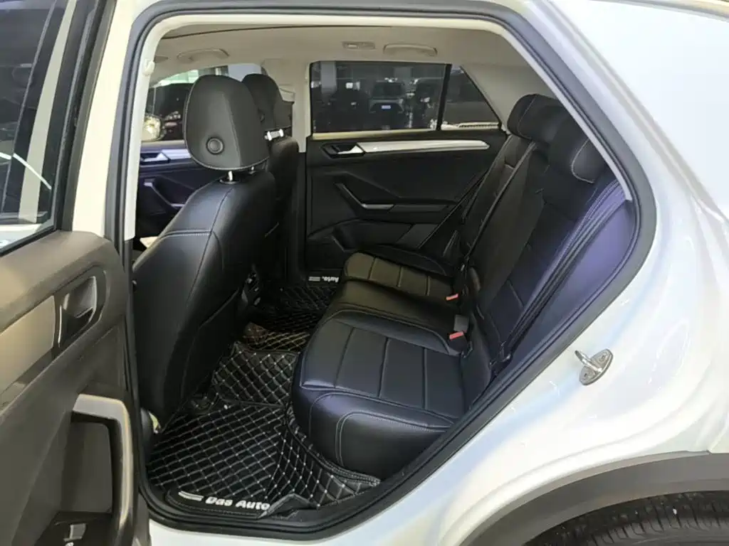 Volkswagen T-Roc 2020 — фото 17