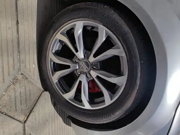 Audi TT 2012
