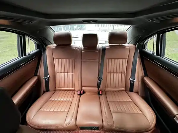 Mercedes-Benz S-Class 2010