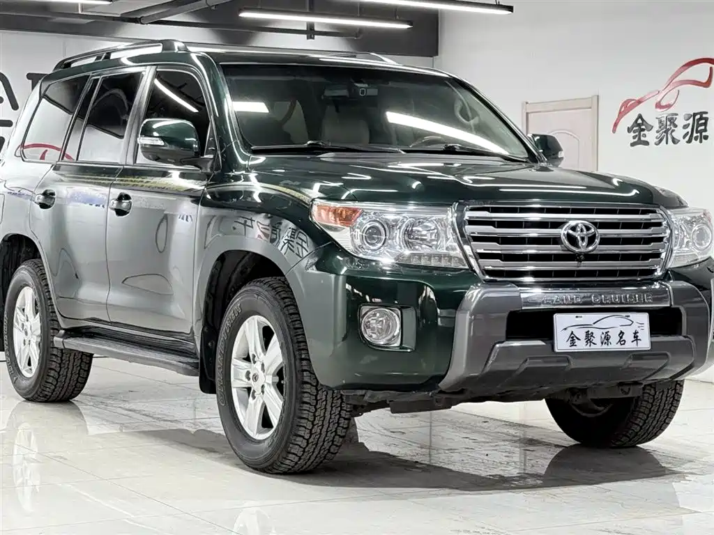 Toyota Land Cruiser 2014 — фото 3