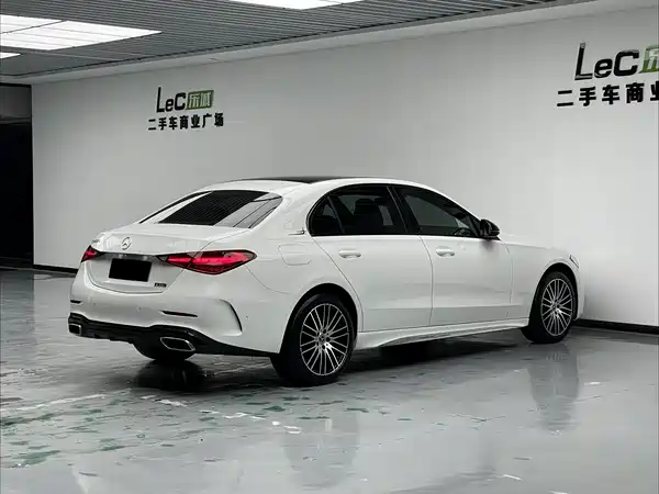 Mercedes-Benz C-Class 2022