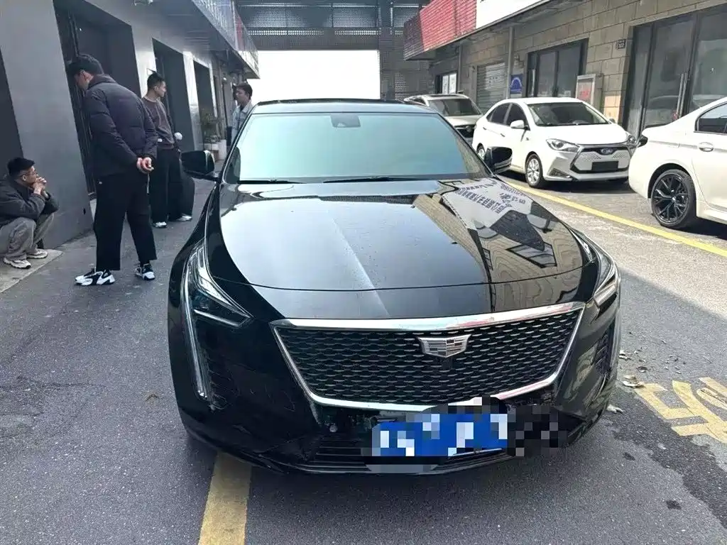 Cadillac CT6 2023 — фото 2
