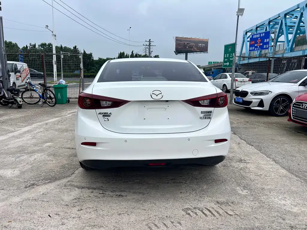 Mazda 3 Angkesela 2019