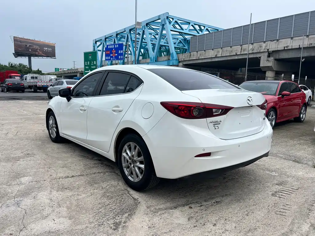 Mazda 3 Angkesela 2019 — фото 8