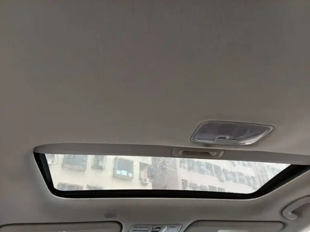 Hyundai Elantra Langdong 2017 — фото 9