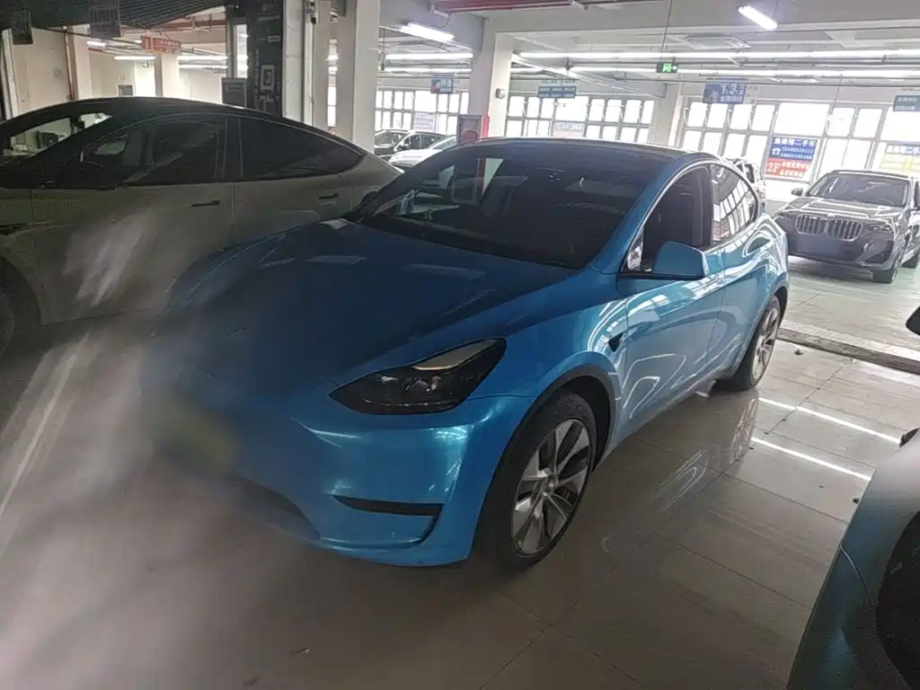 Tesla Model Y 2022 — фото 2