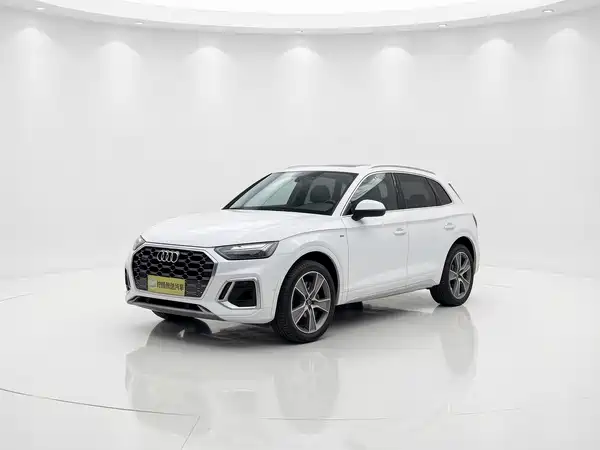 Audi Q5L 2022