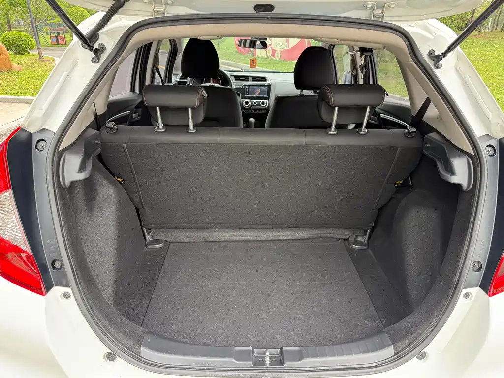 Honda Fit 2018 — фото 29