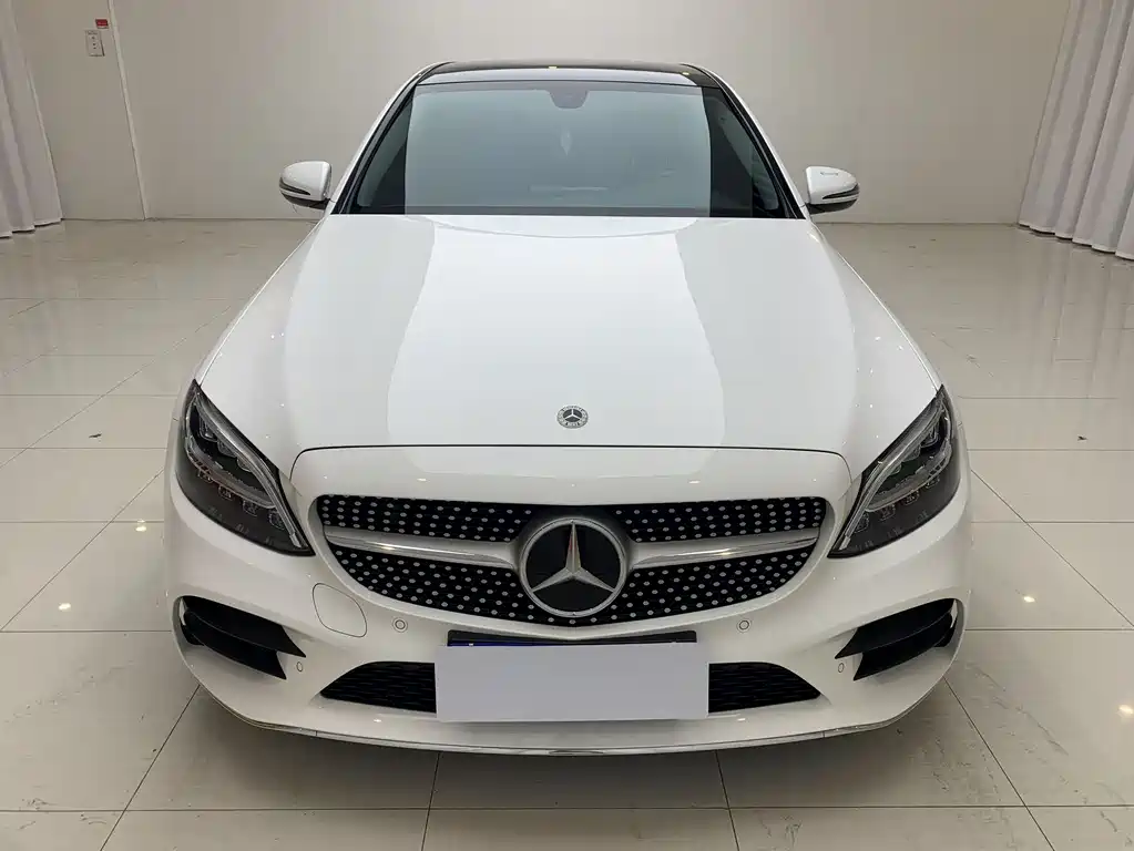 Mercedes-Benz C-Class 2021