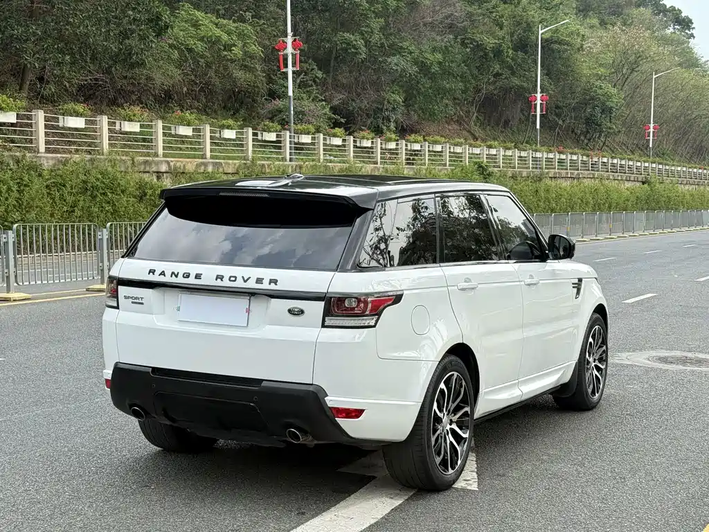 Land Rover Range Rover Sport 2015 — фото 7