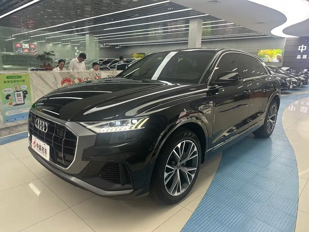 Audi Q8 2024