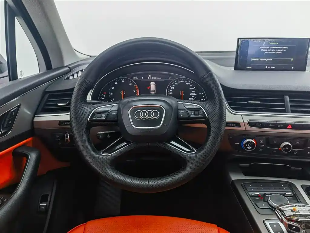 Audi Q7 2016 — фото 25