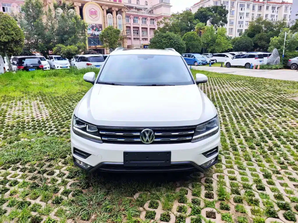 Volkswagen Tiguan L 2019