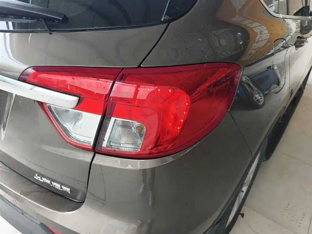 Buick Envision Plus 2017 — фото 8