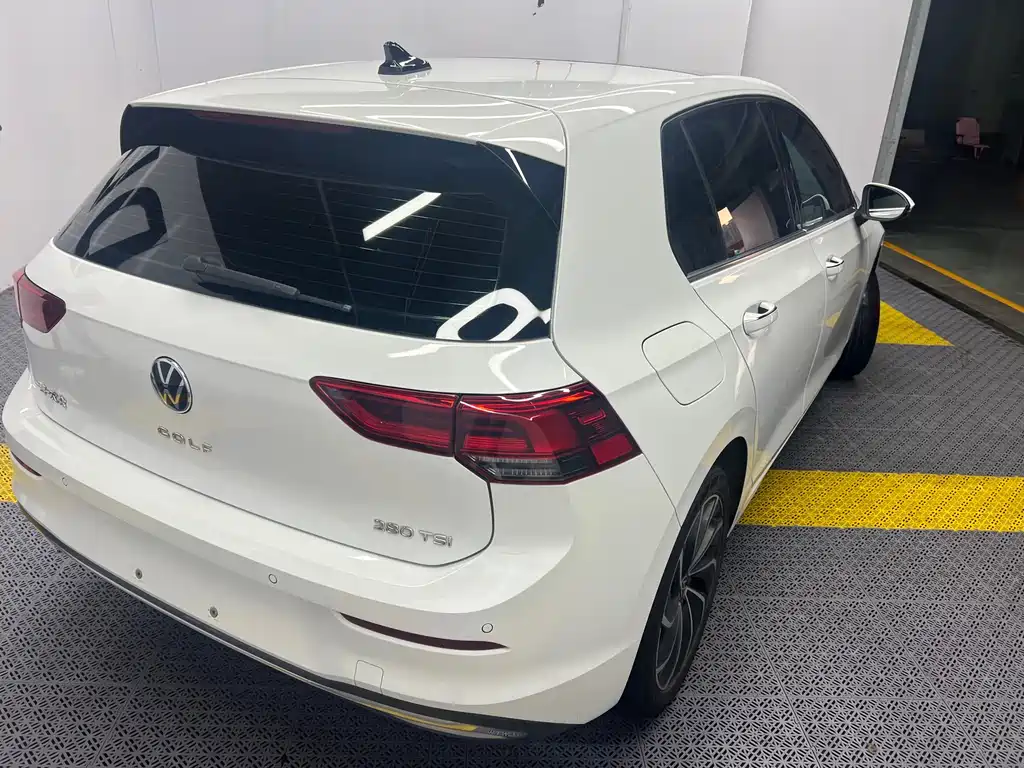 Volkswagen Golf 2022
