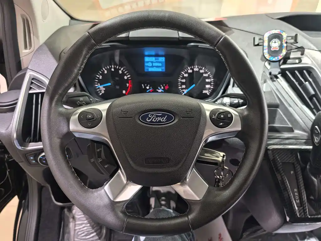 Ford Tourneo 2019 — фото 9