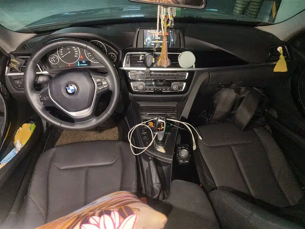 BMW 3 Series 2016 — фото 13