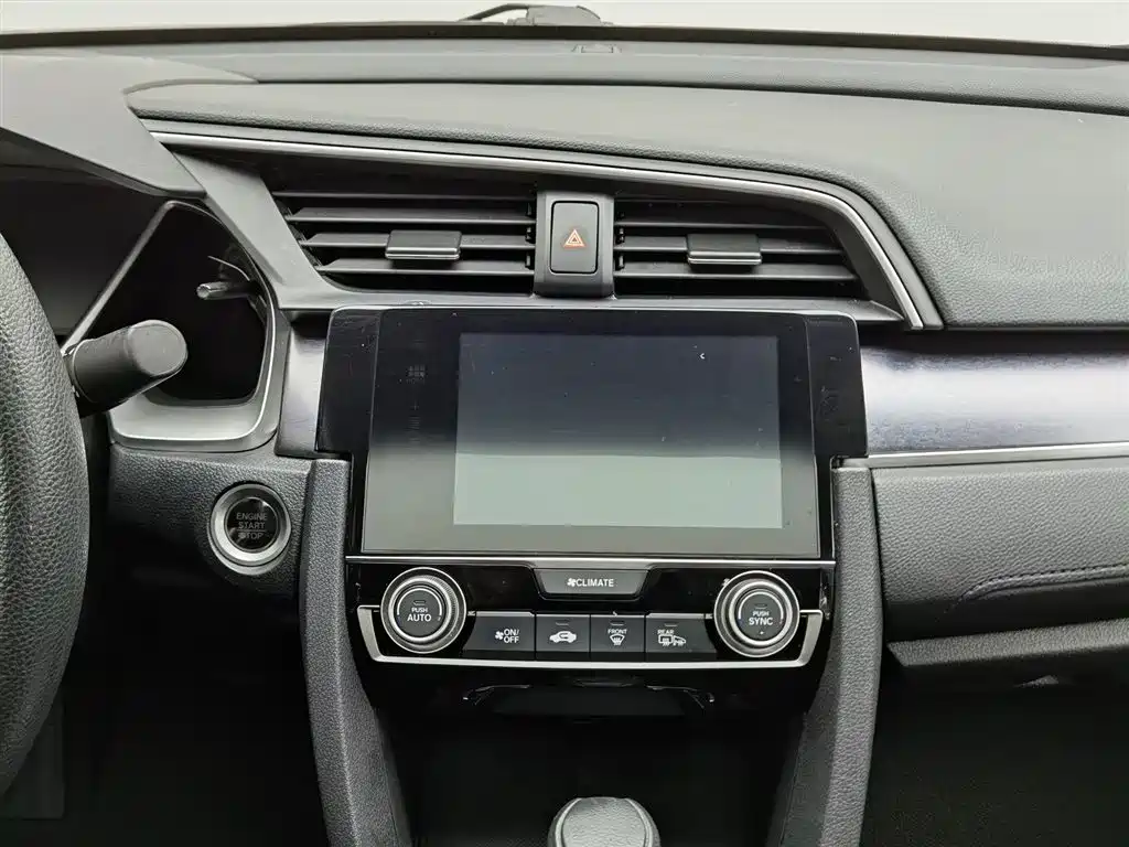 Honda Civic 2019 — фото 12