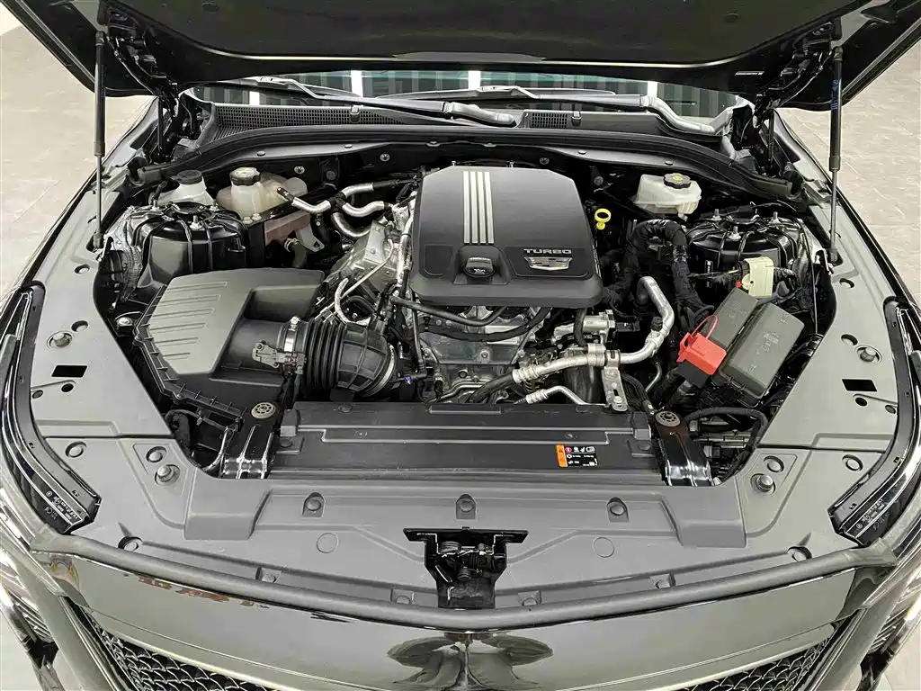 Cadillac CT5 2025 — фото 16