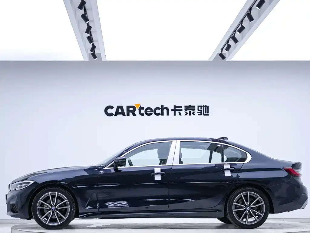 BMW 3 Series 2022