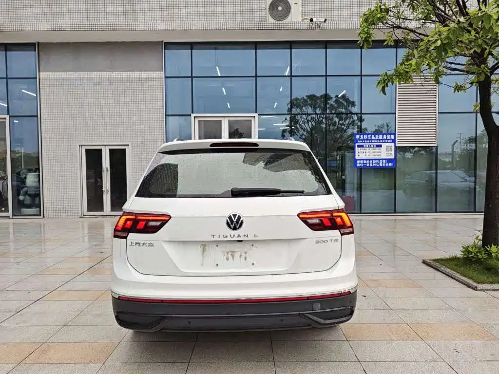 Volkswagen Tiguan L 2025 — фото 4