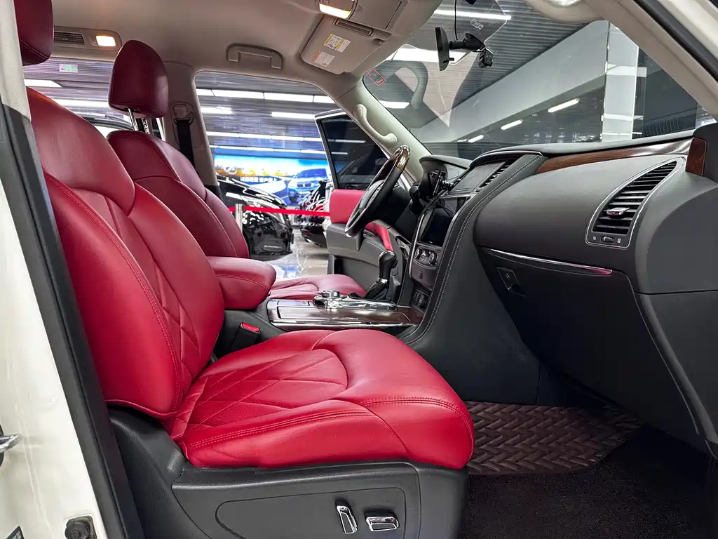 Nissan Patrol 2018 — фото 11