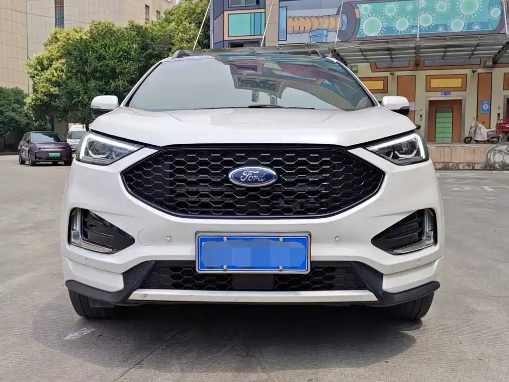 Ford Edge 2019 — фото 2