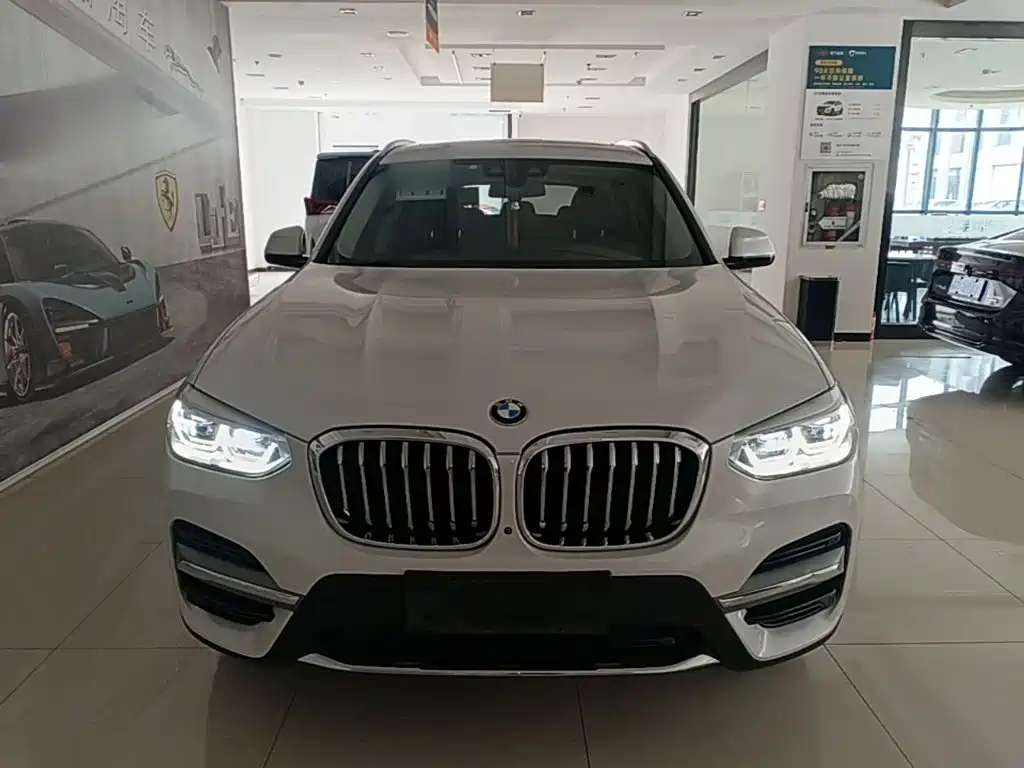 BMW X3 2021