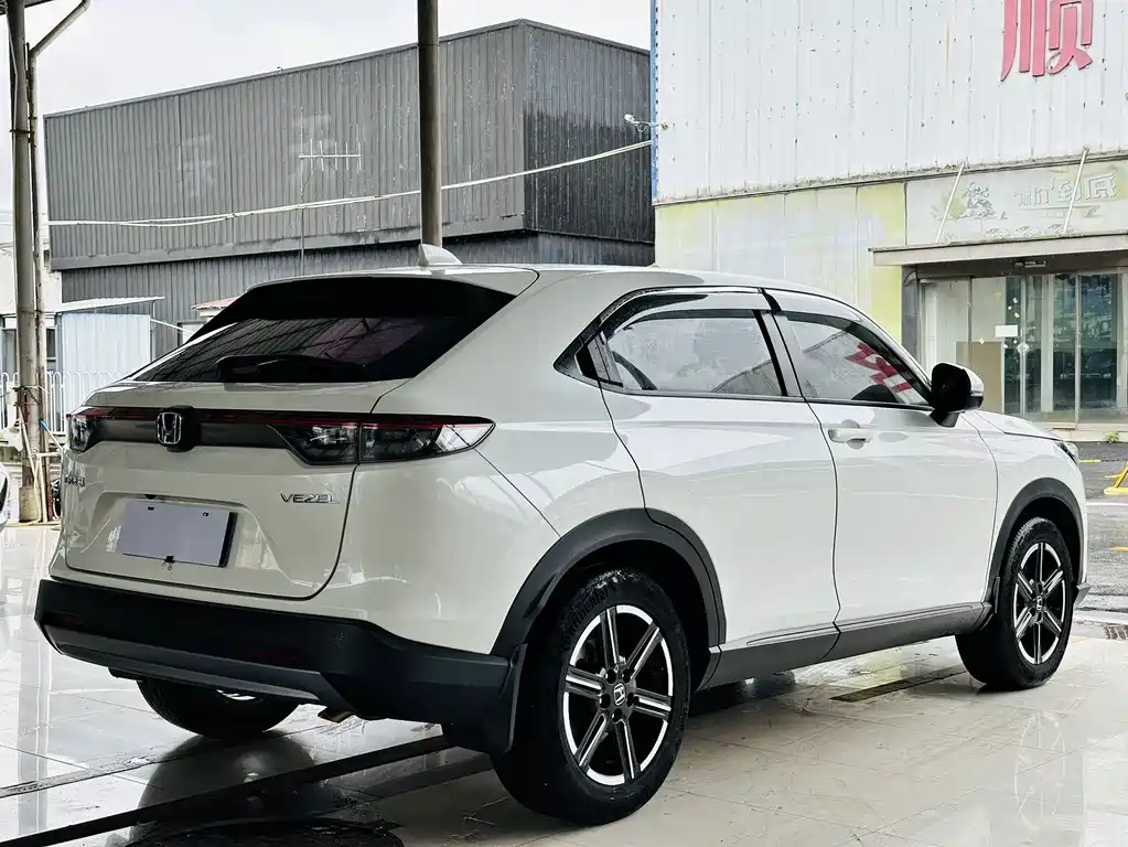Honda Vezel 2023 — фото 10