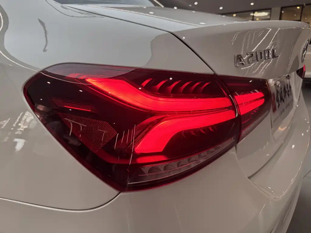 Mercedes-Benz A-Class 2021 — фото 31