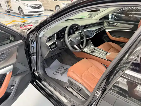 Audi A6L 2020