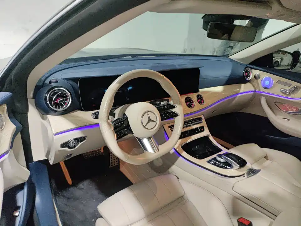 Mercedes-Benz E-Class 2023
