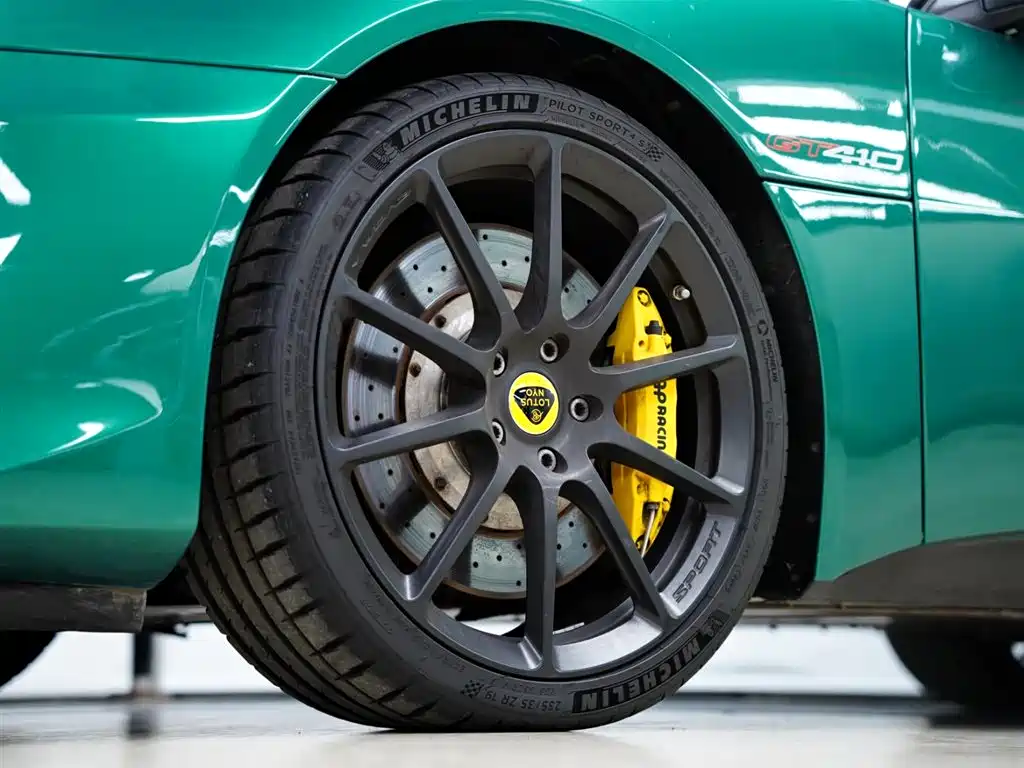 Lotus Evora 2022 — фото 25