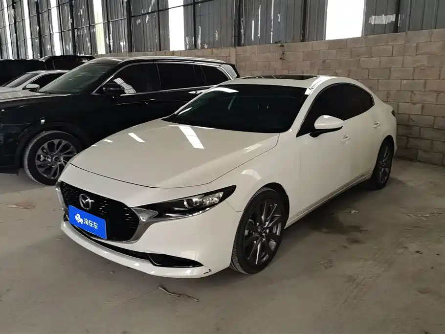 Mazda 3 Axela 2021