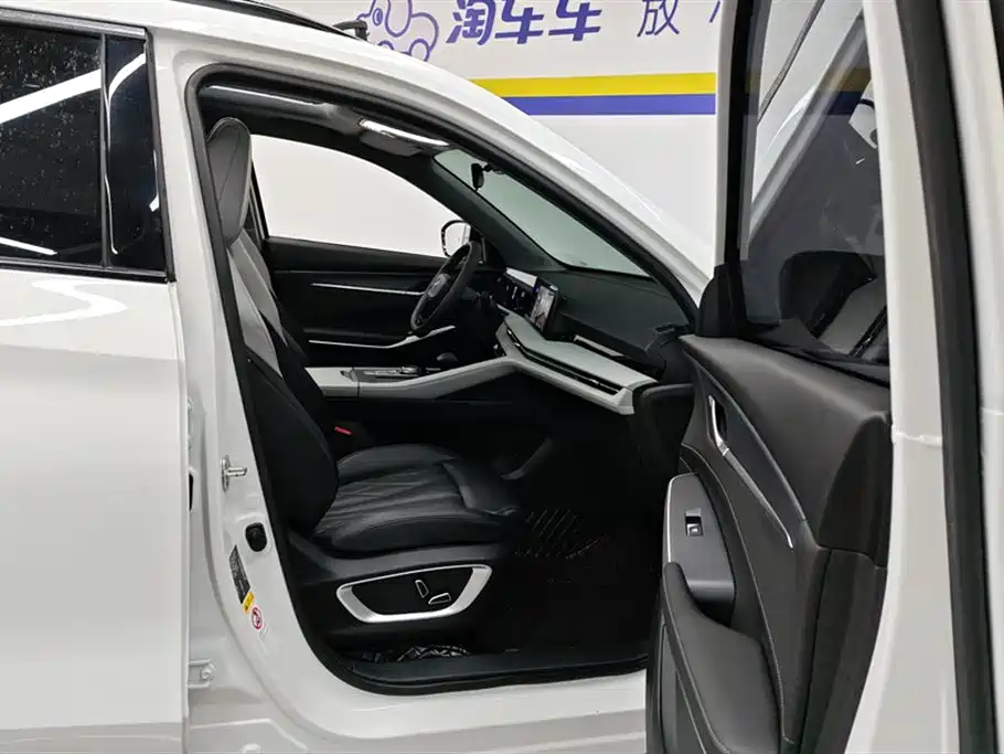 Changan CS75 PLUS 2024 — фото 8
