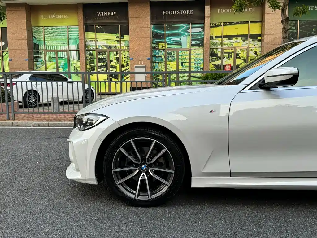 BMW 3 Series 2020