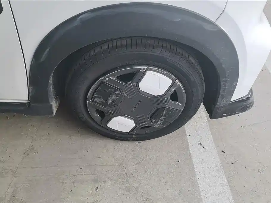 Geely Galaxy Panda 2025