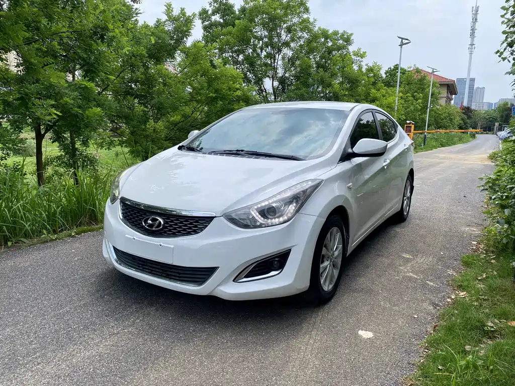 Hyundai Elantra Langdong 2017 — фото 1