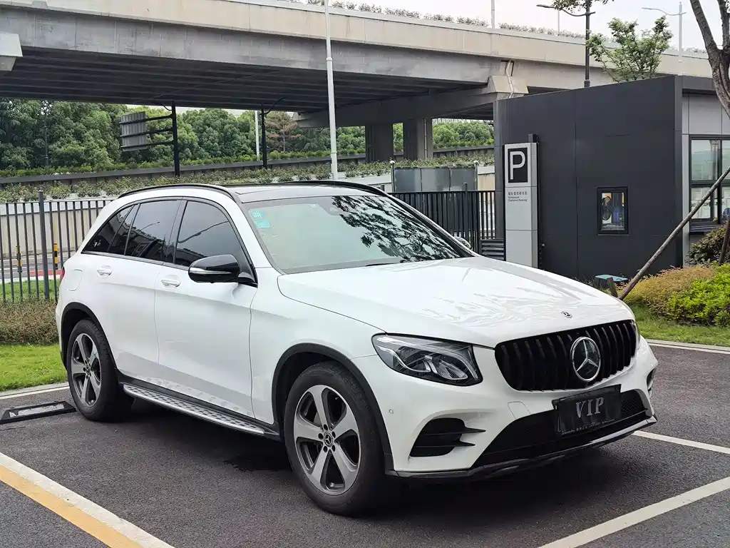 Mercedes-Benz GLC 2017 — фото 3