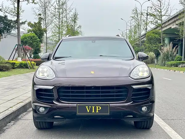 Porsche Cayenne 2015