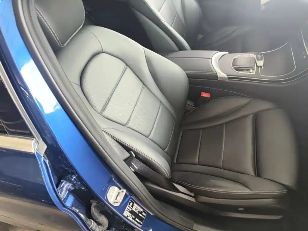 Mercedes-Benz C-Class 2020 — фото 18