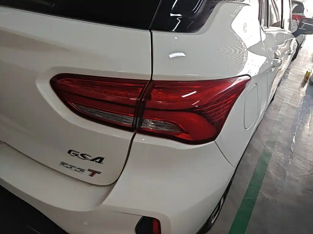 GAC Trumpchi GS4 2018 — фото 8