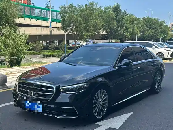 Mercedes-Benz S-Class 2021