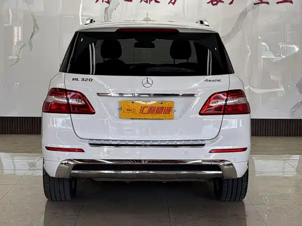 Mercedes-Benz M-Class 2015
