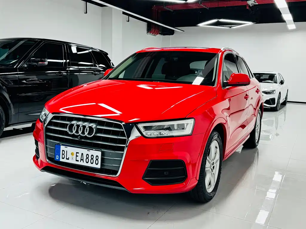 Audi Q3 2017 — фото 1