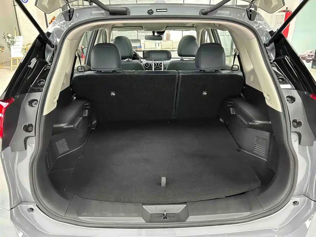 Nissan X-Trail 2025 — фото 17
