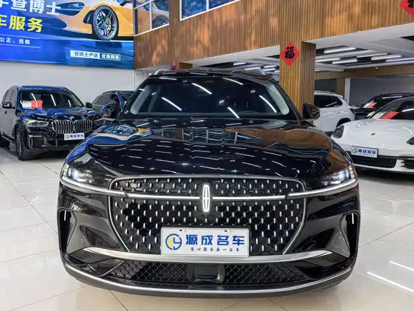 Lincoln Nautilus 2023