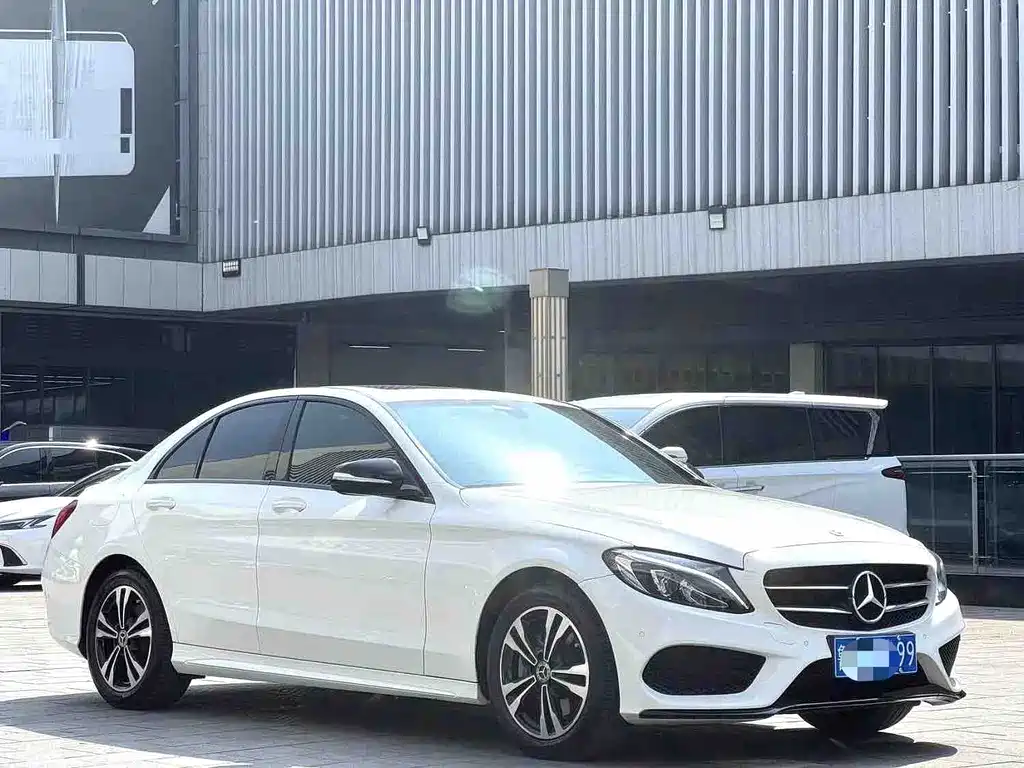 Mercedes-Benz C-Class 2018 — фото 3